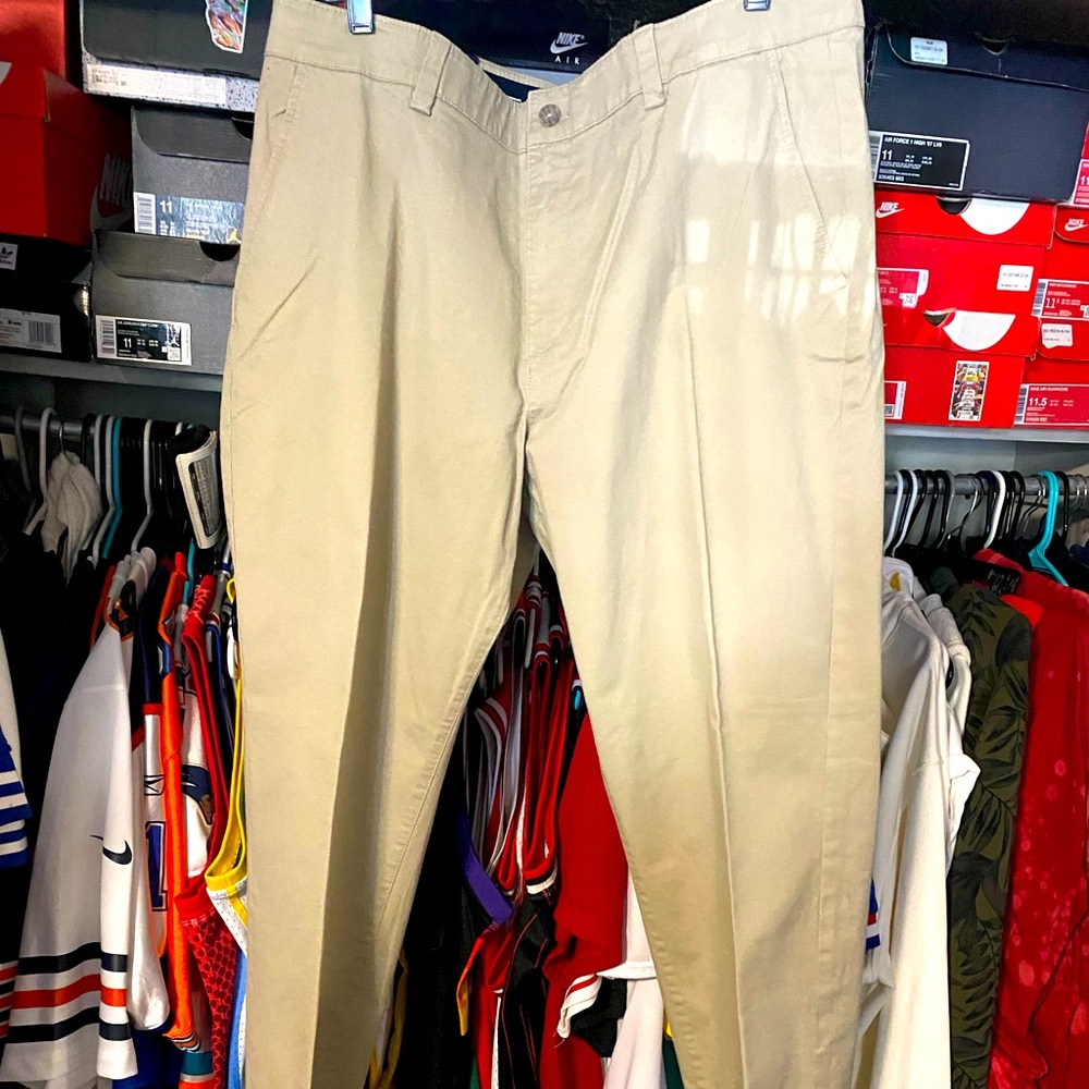 NWT Chaps by Ralph Lauren Khaki pants Size 40/32